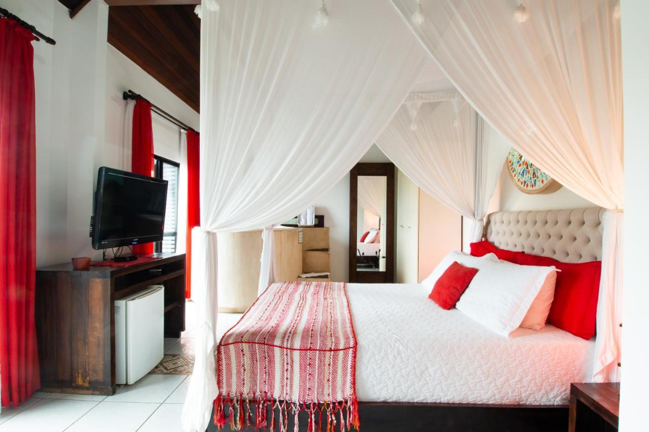 Olhos Verdes Guest House Bombinhas Exterior photo