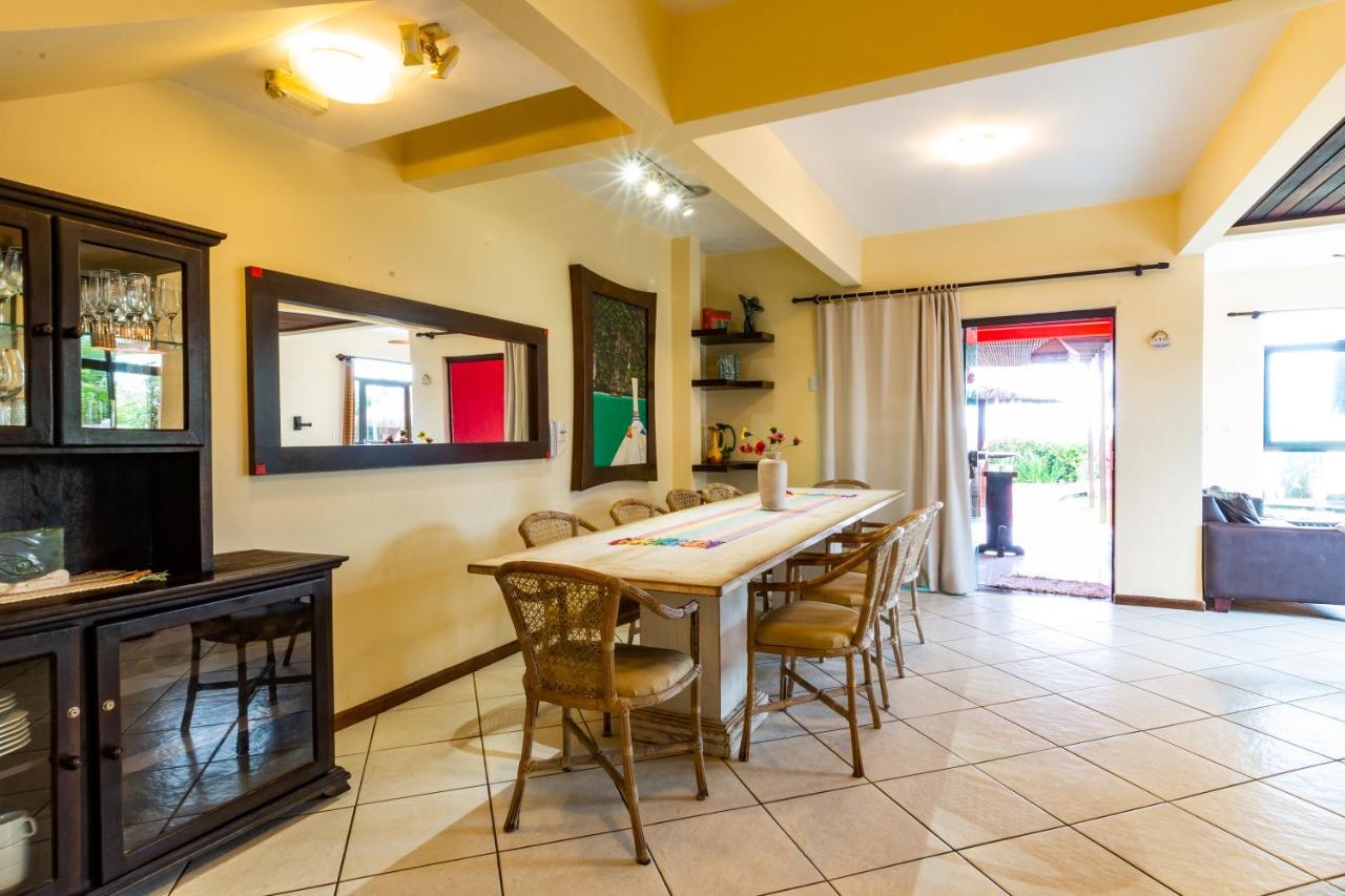 Olhos Verdes Guest House Bombinhas Exterior photo