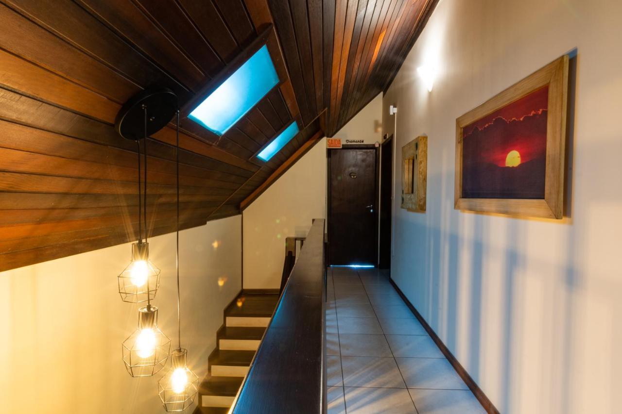 Olhos Verdes Guest House Bombinhas Exterior photo